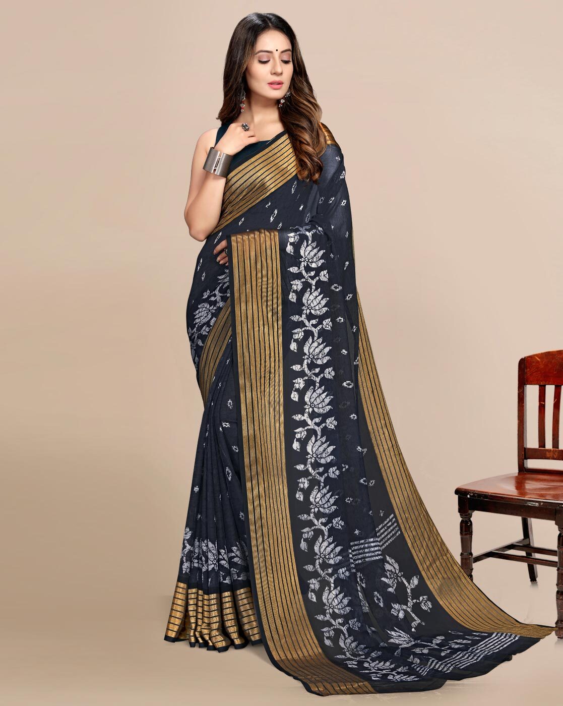 Buy Black Sarees for Women by Rekha Maniyar Online | Ajio.com