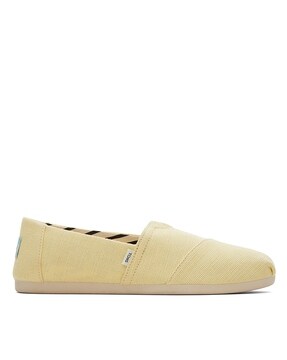 toms mustard shoes