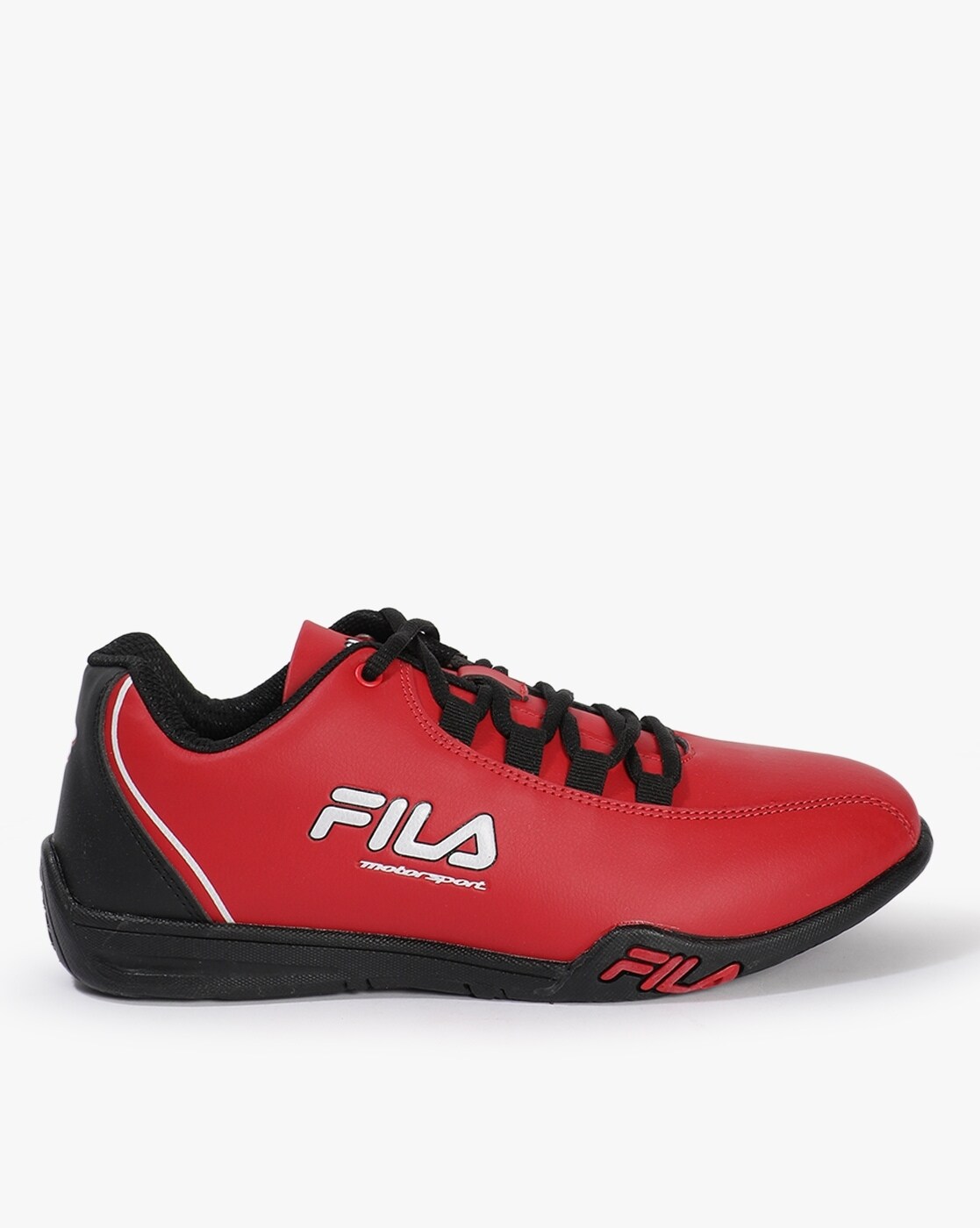 Zaklampen vertraging evenaar Buy Red & Black Casual Shoes for Men by FILA Online | Ajio.com