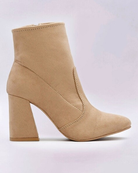 Ankle-Length Boots with Zipper Closure