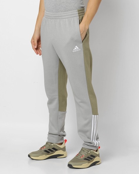 Mens grey adidas discount 3 stripe joggers