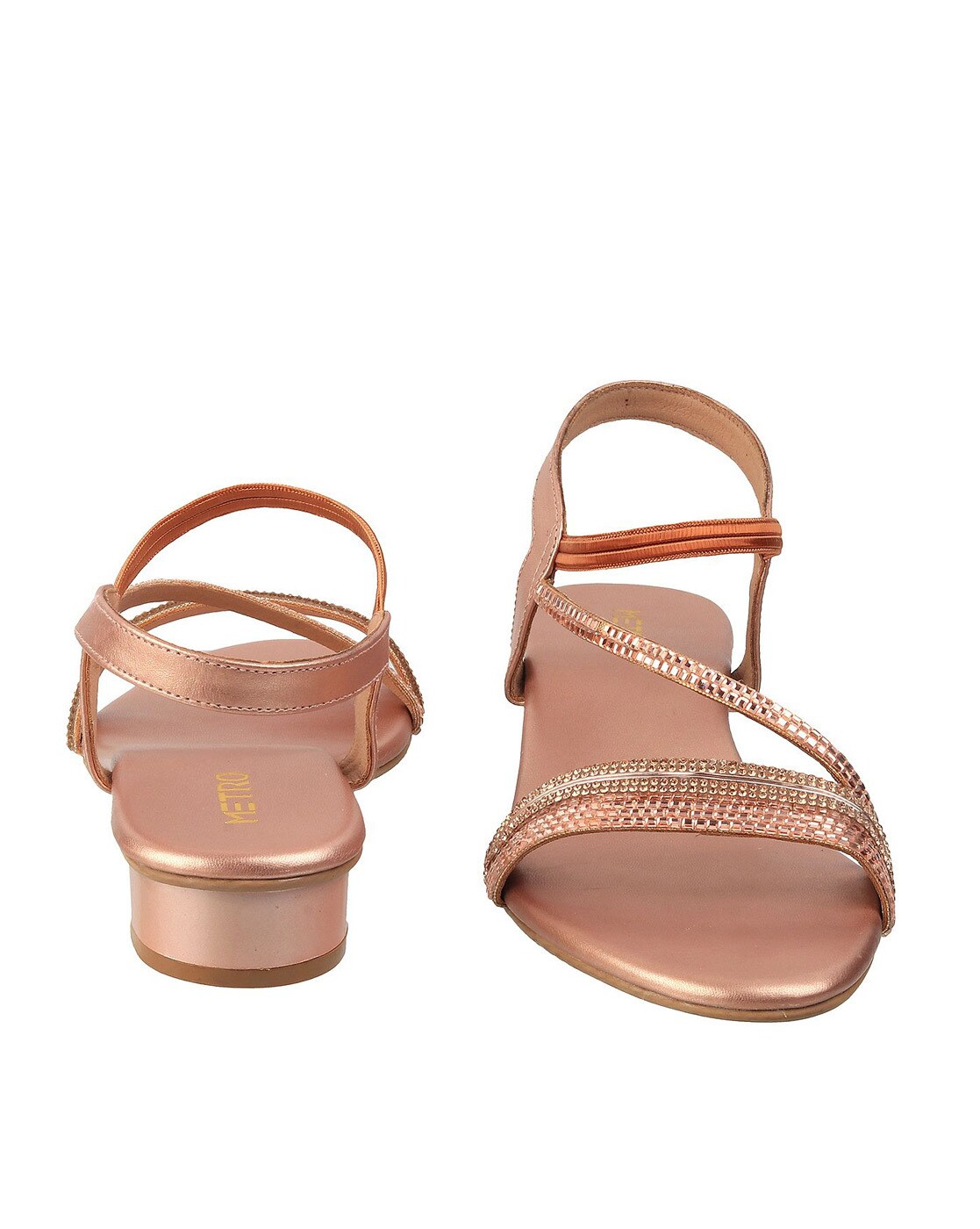 Shop the summery Cut Out Flat Avarcas sandal in Metallic Braided Rose Gold  - PetitBarcelona