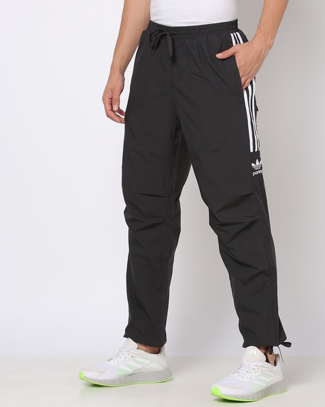 Amazon.com: adidas Mens 3-Stripes Jogging Pants, Black/White, Medium :  Clothing, Shoes & Jewelry