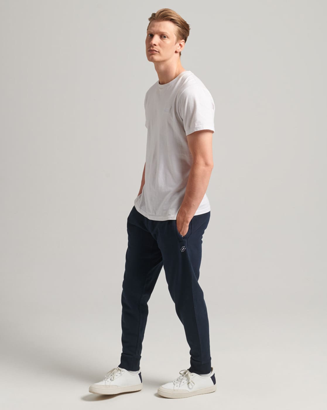 Buy Men Navy Print Casual Jogger Pants Online - 779521