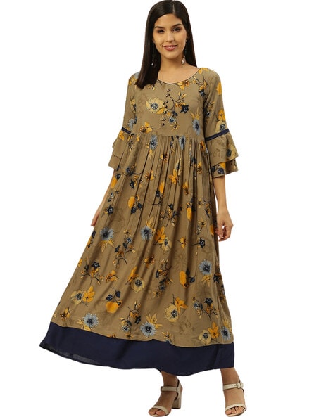 Tubino Dress With Extravagant Bell Sleeves – Ramialali