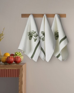 https://assets.ajio.com/medias/sys_master/root/20221215/BBrw/639b3169f997ddfdbdd69799/portico-white-kitchen-towels-set-of-3-printed-kitchen-towels.jpg
