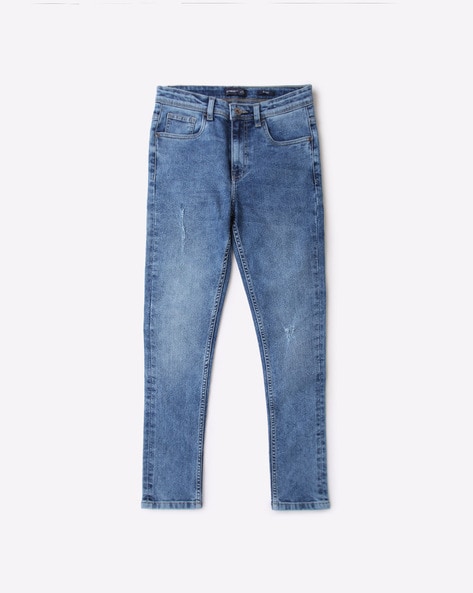 Pull&Bear skater fit jeans in light blue | ASOS