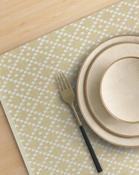 Buy Beige Table Napkins, Coasters & Placemats for Home & Kitchen