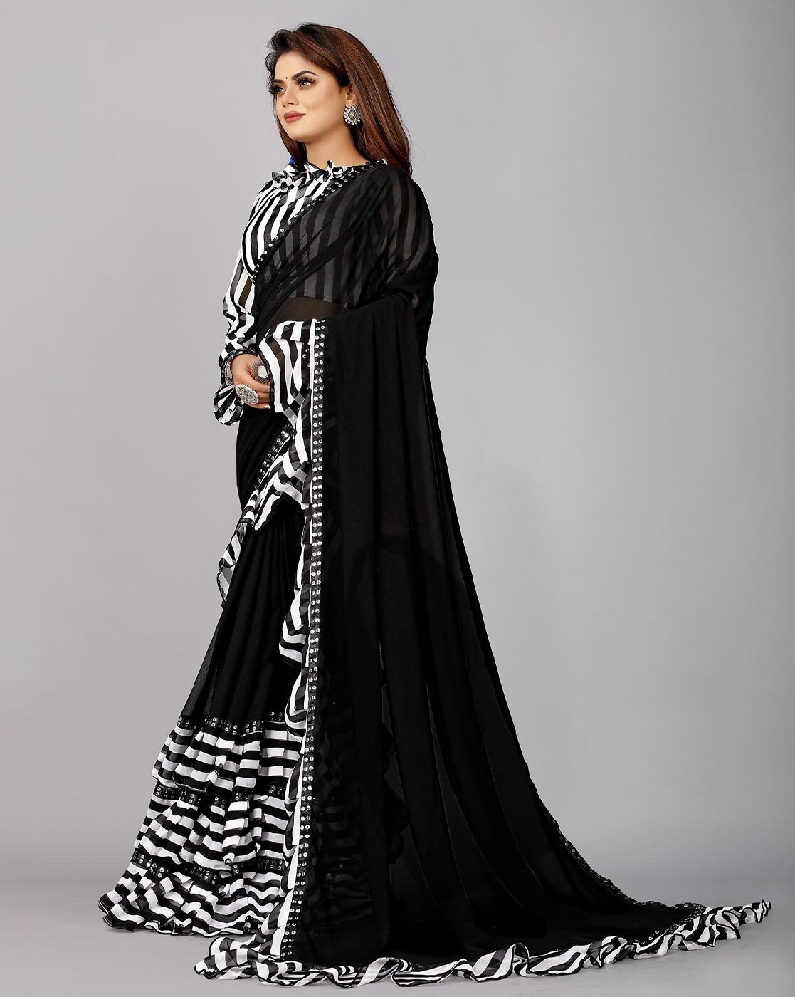 Buy Anand Sarees Printed, Striped Daily Wear Georgette White, Black Sarees  Online @ Best Price In India | Flipkart.com