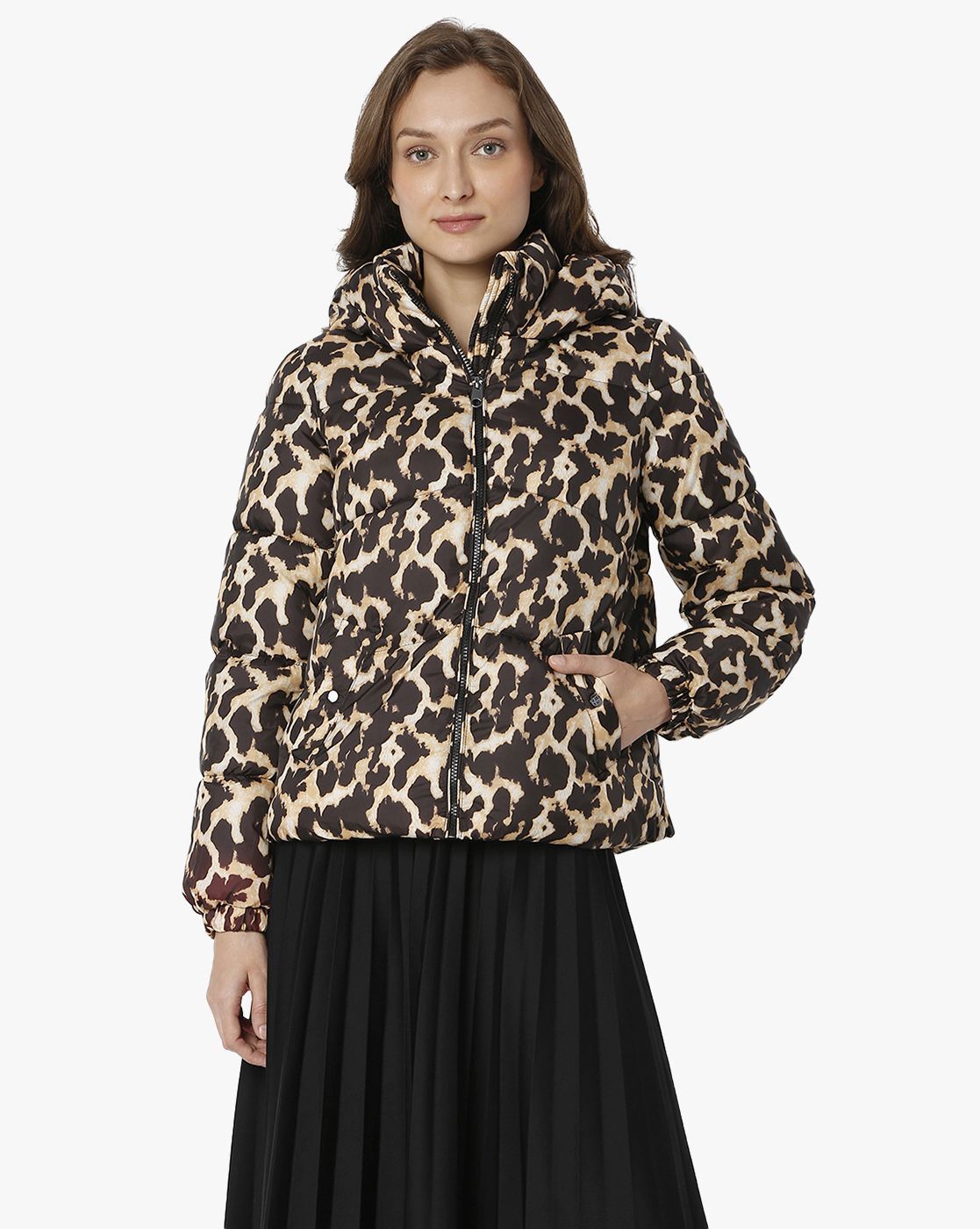 Buy online Women Brown Animal Printed Fur Jacket from jackets and blazers  and coats for Women by Anvi Be Yourself for ₹2369 at 36% off | 2024  Limeroad.com