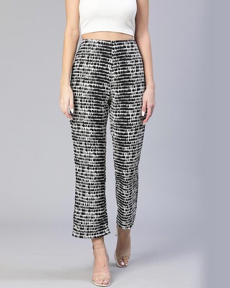 Buy Black Trousers & Pants for Women by Oxolloxo Online