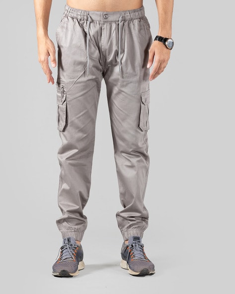 Men Relaxed Fit Cargo Pants with Insert Pockets