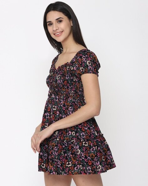 American Eagle - Twirling into warmer weather 👗 Check out the latest  dresses http://on.ae.com/6187c94zW | Facebook