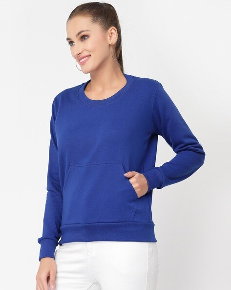 Women's crew neck discount sweatshirt with kangaroo pocke