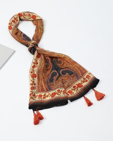 Printed Scarf with Tassels