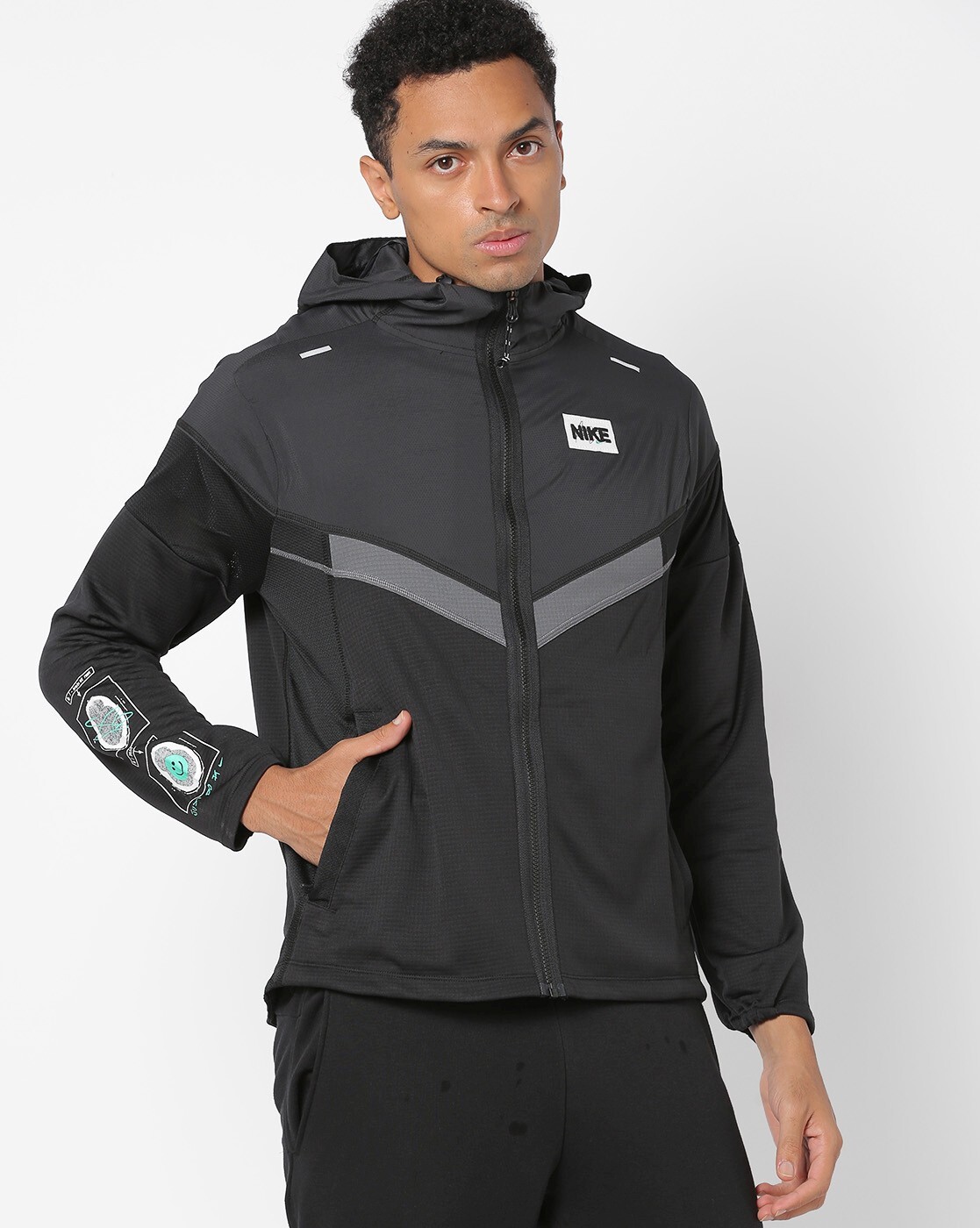 Nike store jacket sportswear