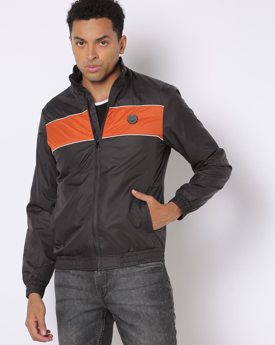 -1117Wx1400H-469280119-black-