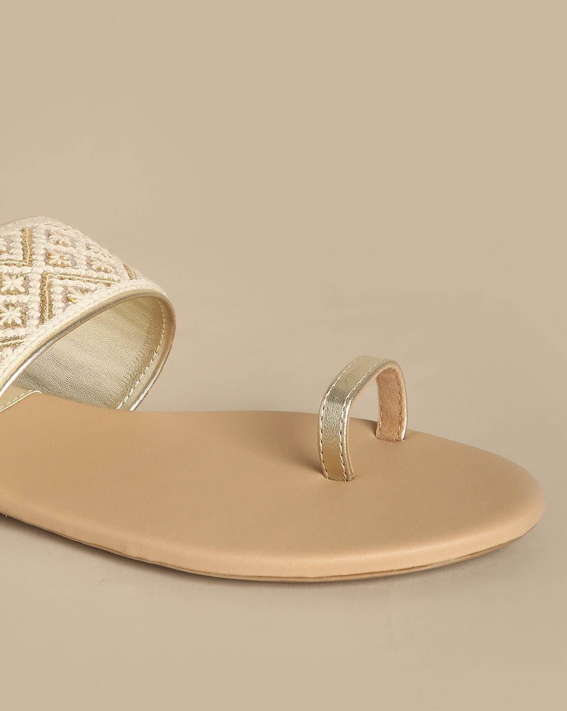 Bountys Pale Gold Glitter Sandals - I Love Billy