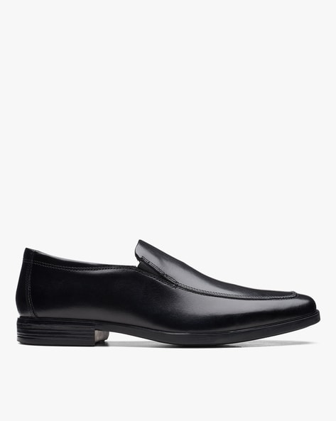 Clarks Square-Toe Low-Top Loafers