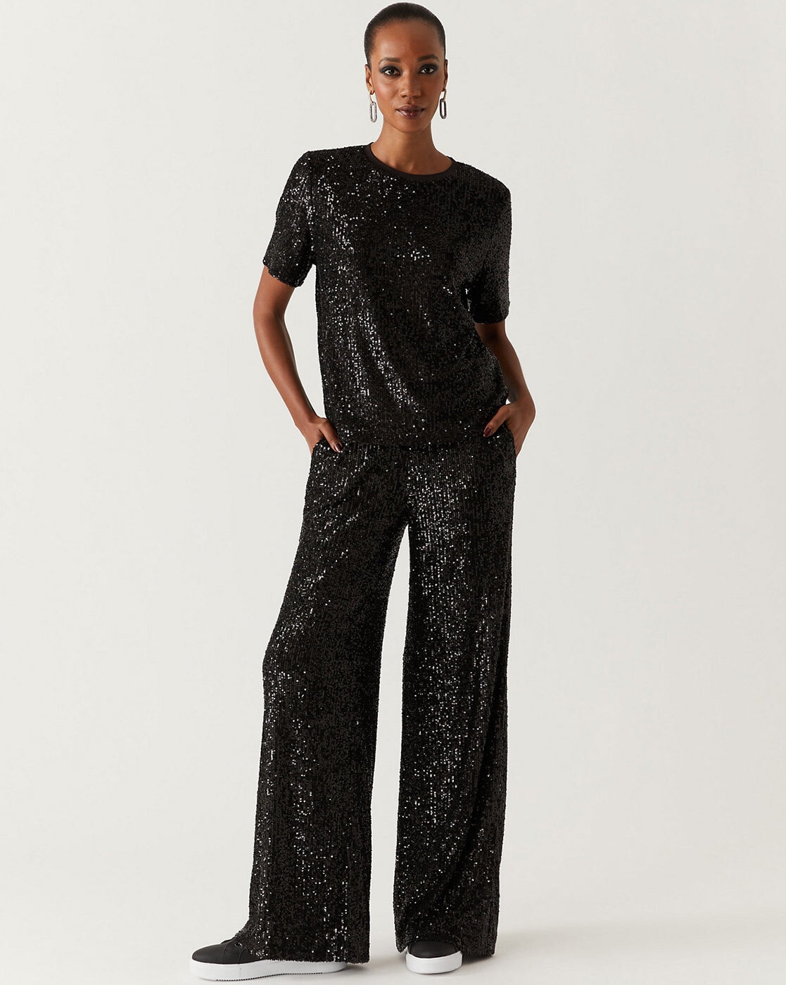 Wide sequined trousers  Black  Ladies  HM IN