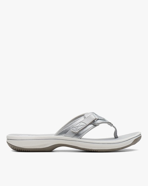 Clarks silver deals flat sandals