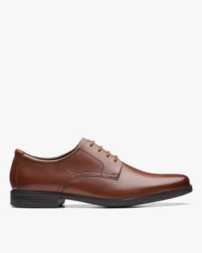 Round-Toe Derby Shoes-image-22