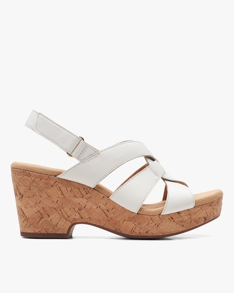 Clarks closed toe online wedges