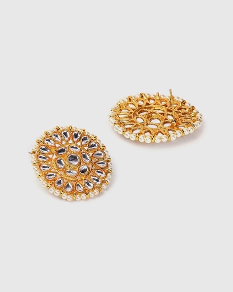 Beautiful Golden Pair Of Earrings, Luxury Female Jewelry, Indian  Traditional Jewellery,indian Jewellery Bridal Gold Earrings Wedding  Jewellery Stock Photo, Picture and Royalty Free Image. Image 156024890.