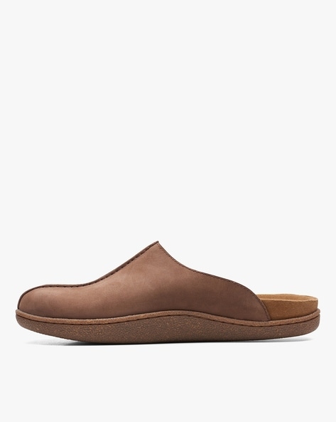 Clarks mens outlet leather mule slippers