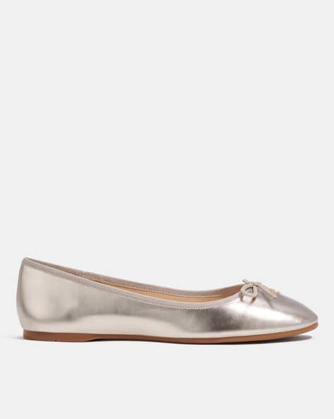 ballet slip on