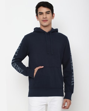 Sweaters, Sweatshirts & Hoodies for Men