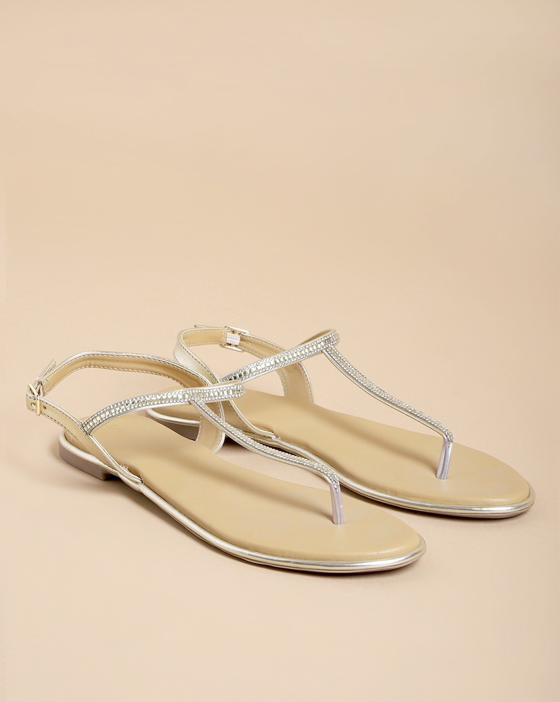 Women Fashion Flat Sandal – Carlton London Online