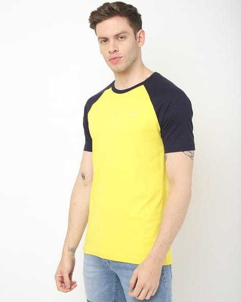UNITED COLORS OF BENETTON Colourblock Crew-Neck T-Shirt with Raglan Sleeves