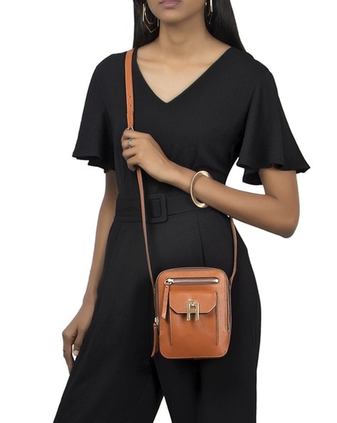 Buy Brown Ee Nyx 01 Crossbody Online - Hidesign