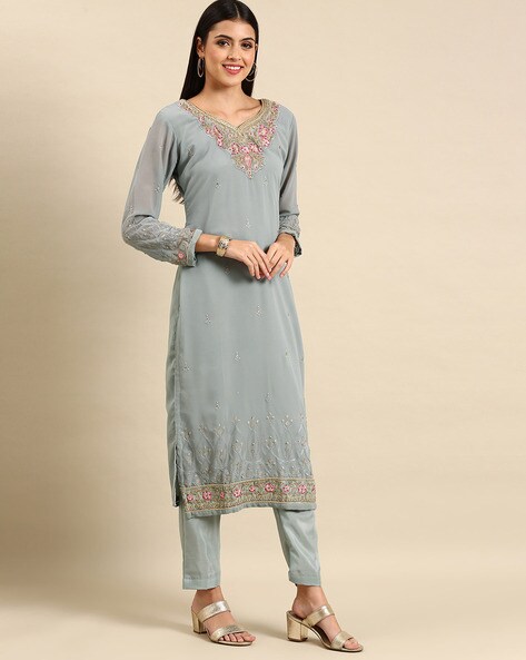 Floral Pattern Semi-Stitched Straight Dress Material Price in India