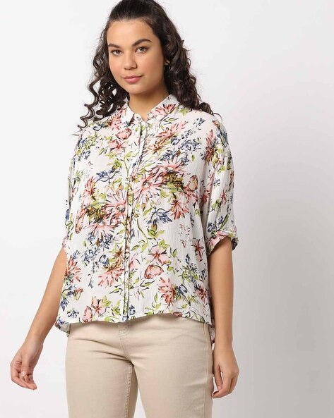 Floral Print Top with Spread Collar