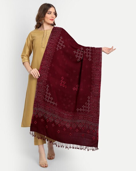 Jacquard Stole with Tassels Price in India