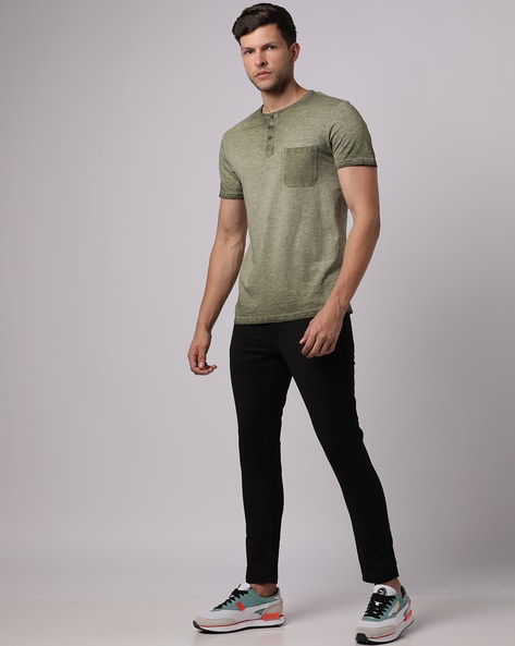 Olive shirt cheap outfit