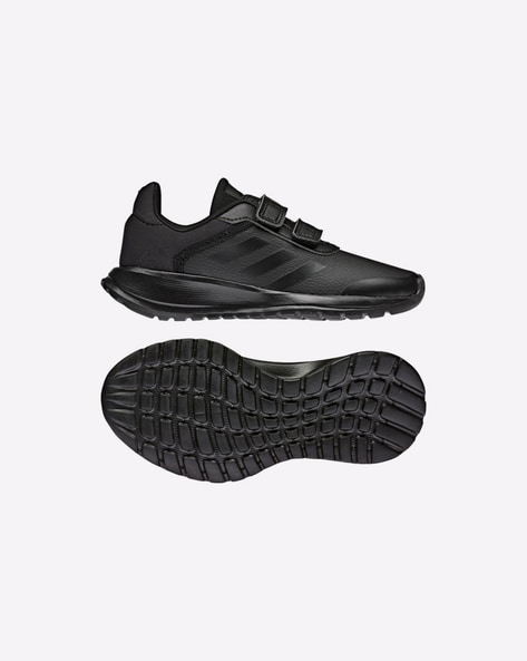 Adidas shoes black outlet junior