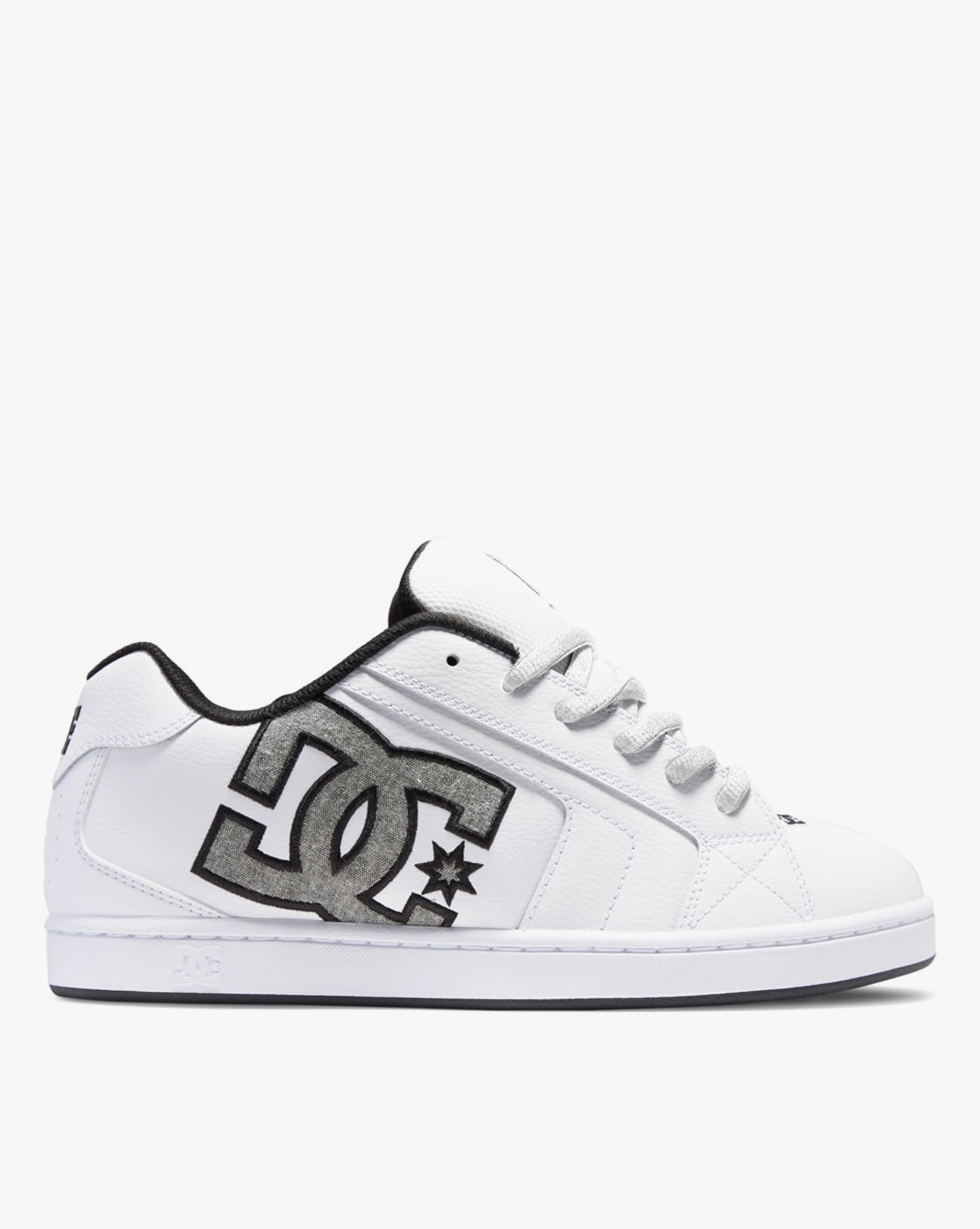 Supresión Desanimarse Canoa Buy White Casual Shoes for Men by DC Shoes Online | Ajio.com