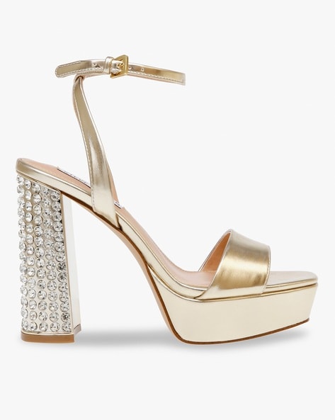 Steve madden 2025 chunky heel sandals