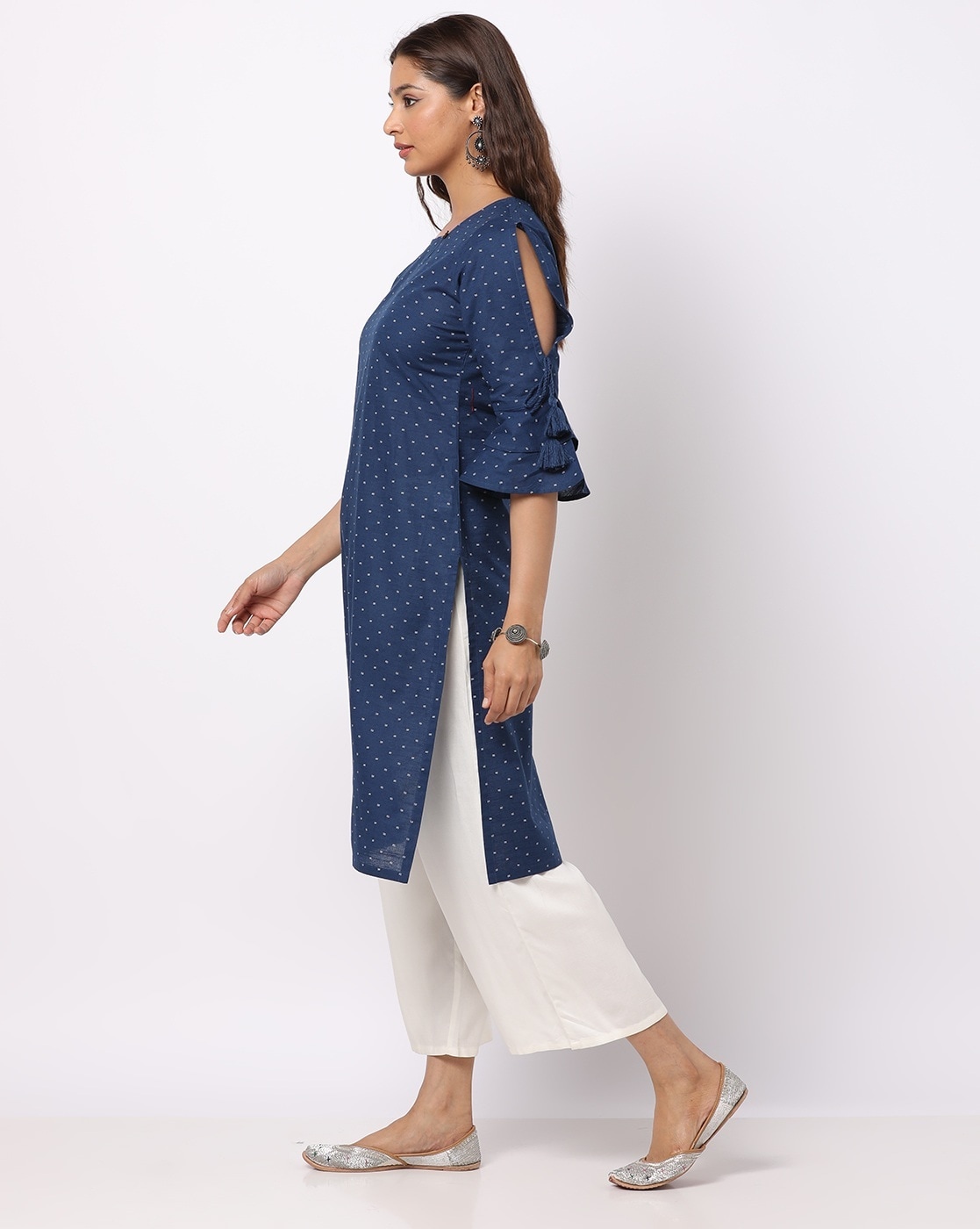 10 Trending Designs of Kurtis for Jeans for Modern Look | Long sleeve print  dress, Stylish dresses for girls, Sleeves designs for dresses