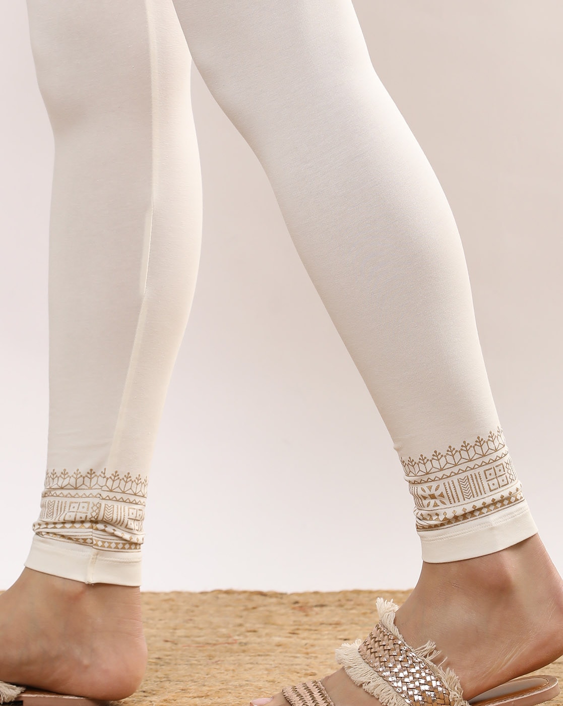 Baby white lace leggings – Newbie.com