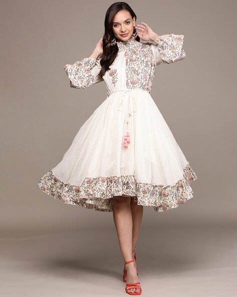 Stylish Crepe Knee Length Floral Print Fit and Flare Dress