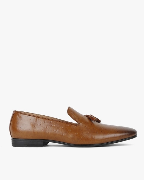 Carlton London Low-Top Slip-On Loafers