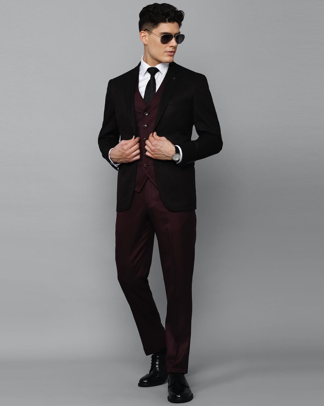 Buy Louis Philippe Black Three Piece Suit Online - 806621