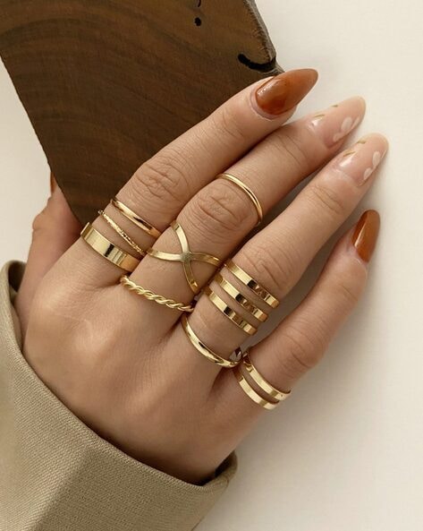 Four Fingers Chain Rings | Gothic jewelry rings, Edgy jewelry, Women jewelry