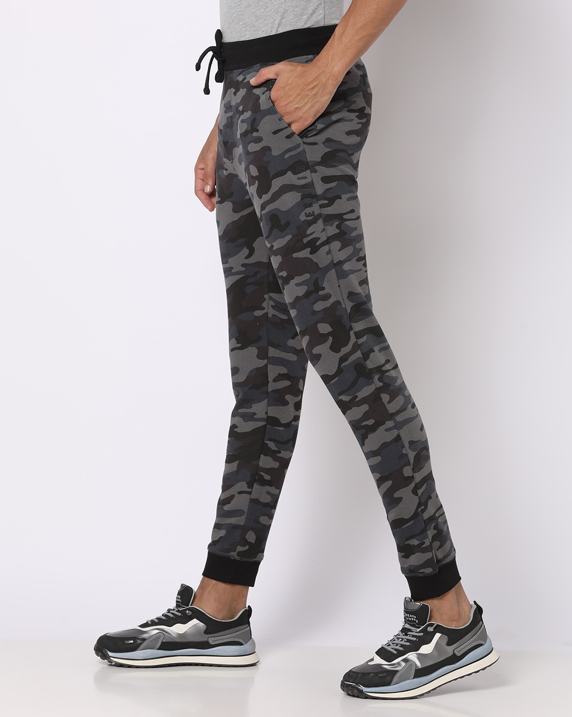 Buy VANTAR Camouflage Men Multicolor Track Pants Online  Get 80 Off