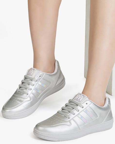 Adidas best sale zilver sneaker