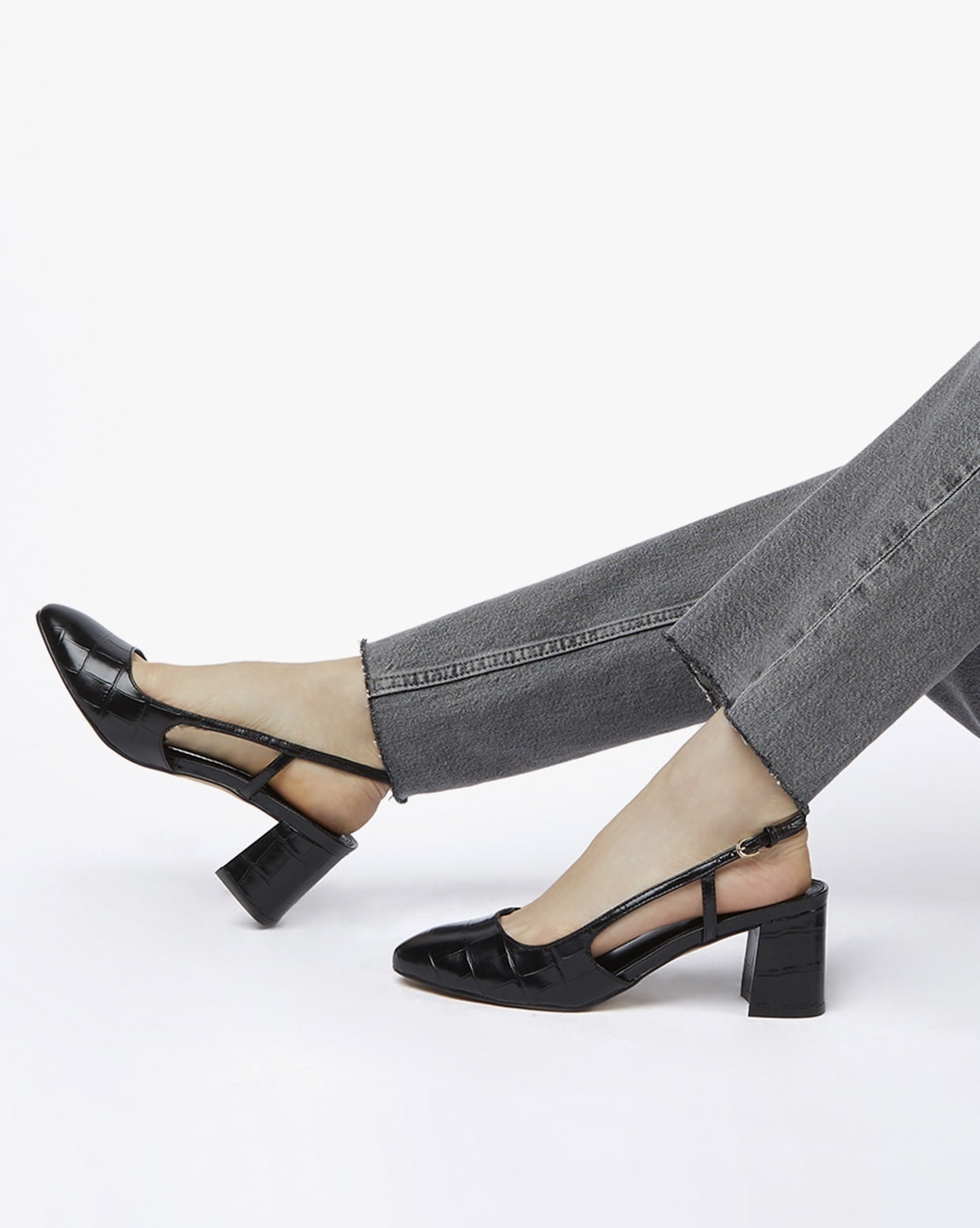 Black Patent Slingback Kitten Heel Court Shoes | New Look